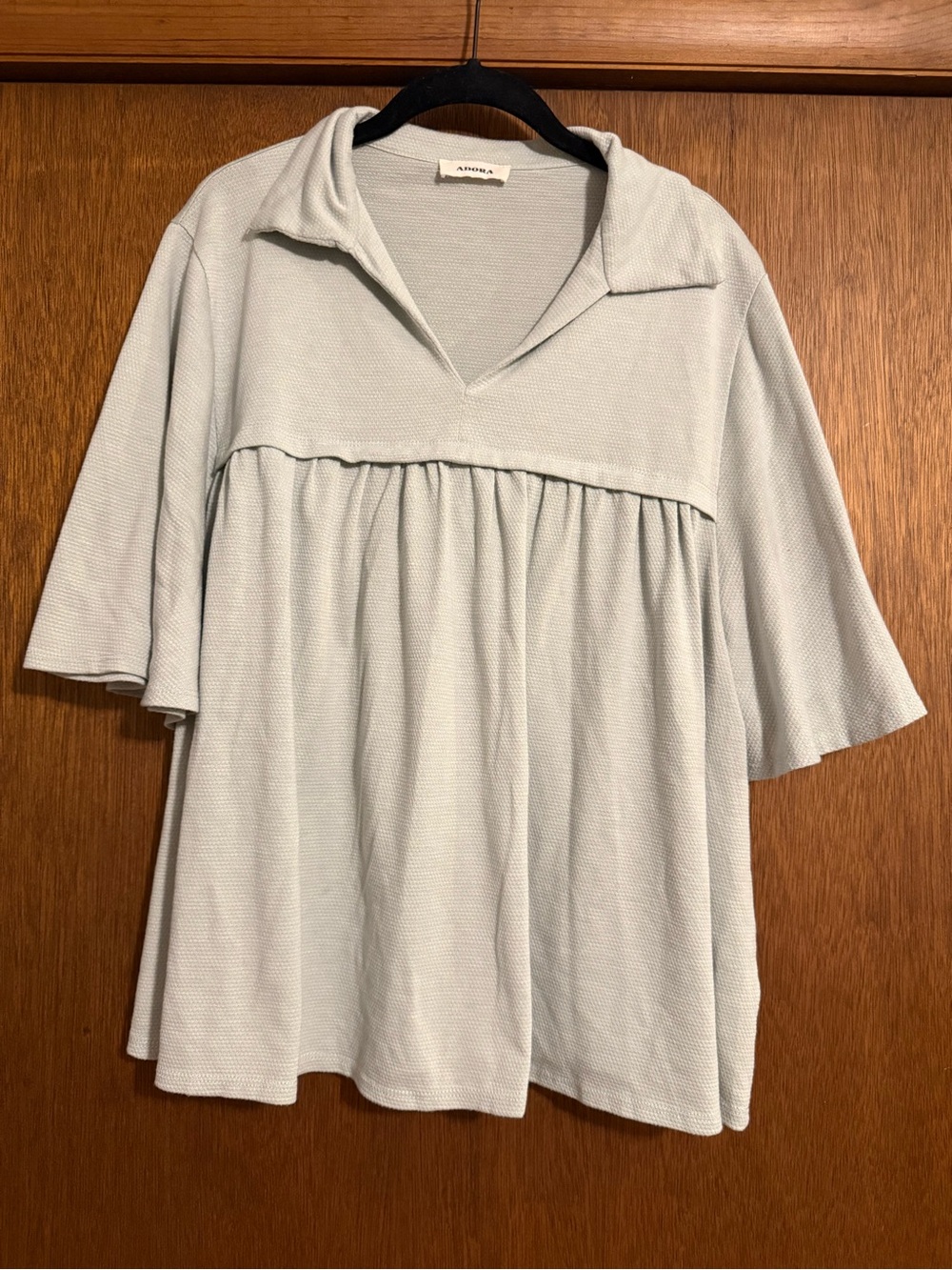 Relaxed V-Neck Babydoll Top